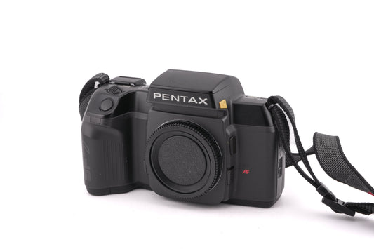 Pentax SF7