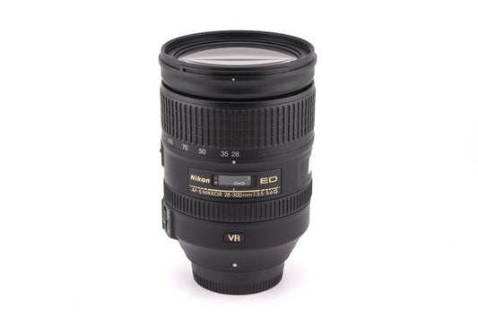 Nikon 28-300mm f3.5-5.6 AF-S Nikkor G ED VR
