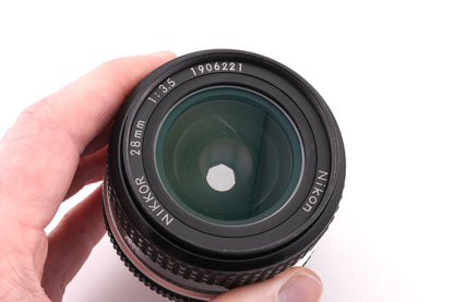 Nikon 28mm f3.5 Nikkor AI