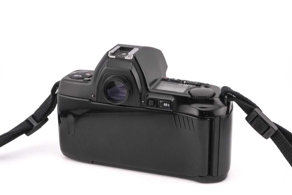 Nikon F-801