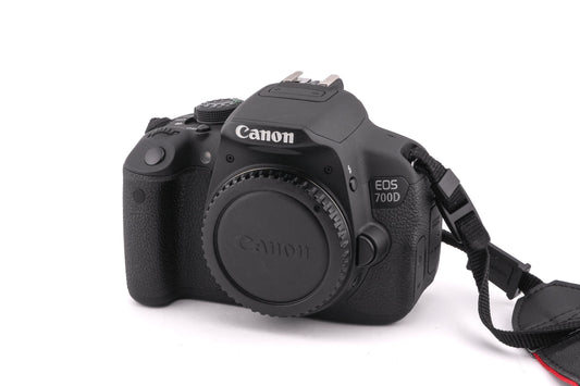 Canon EOS 700D Camera