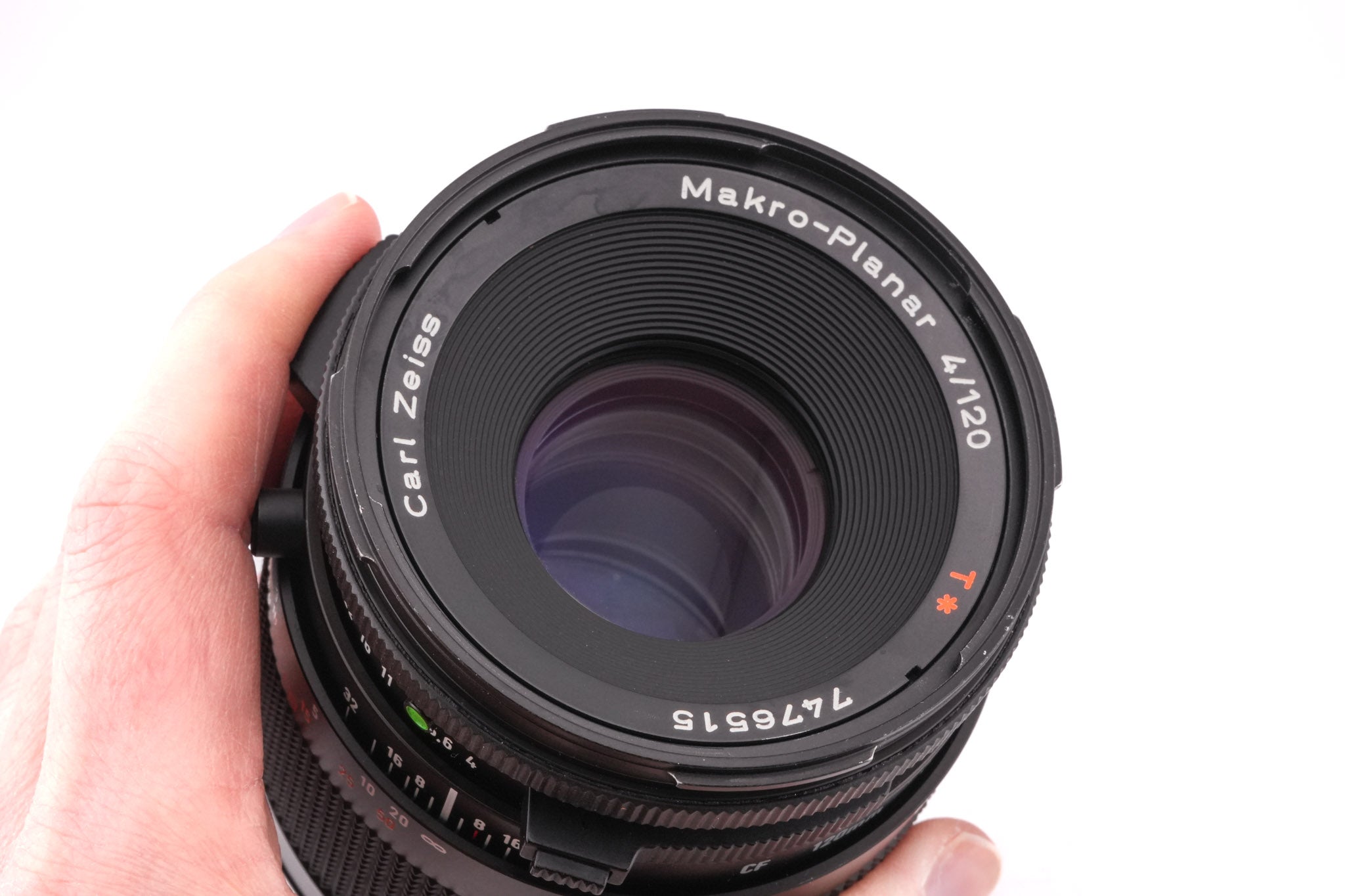D*.様 Hasselblad CF 120mm Makro Planar F4 Hasselblad 120mm f4 Makro-Planar T* CF (20053) – Kamerastore