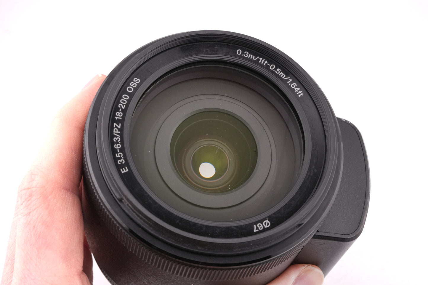 Sony 18-200mm f3.5-6.3 OSS PZ