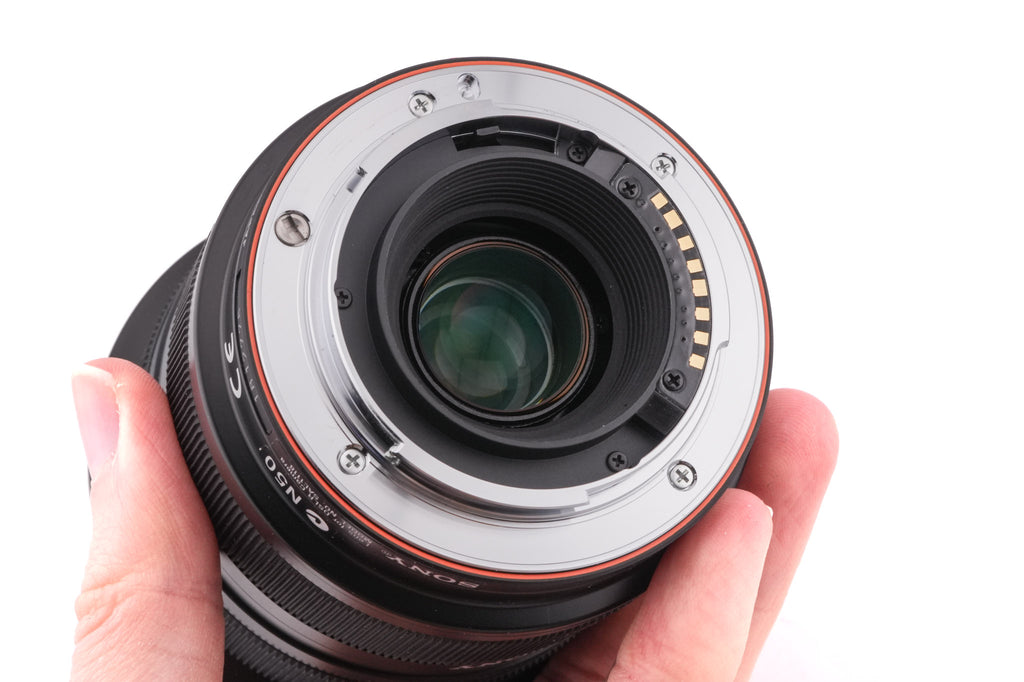 Sony 11-18mm f4.5-5.6 DT (SAL1118)