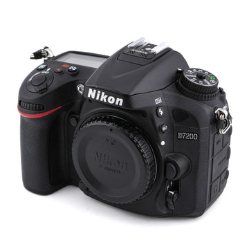 Nikon D7200