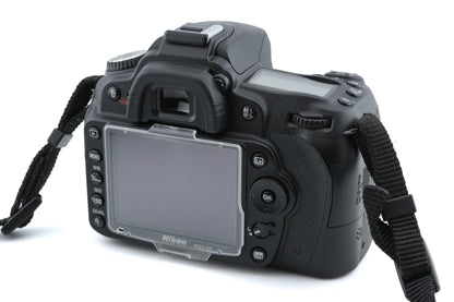 Nikon D90