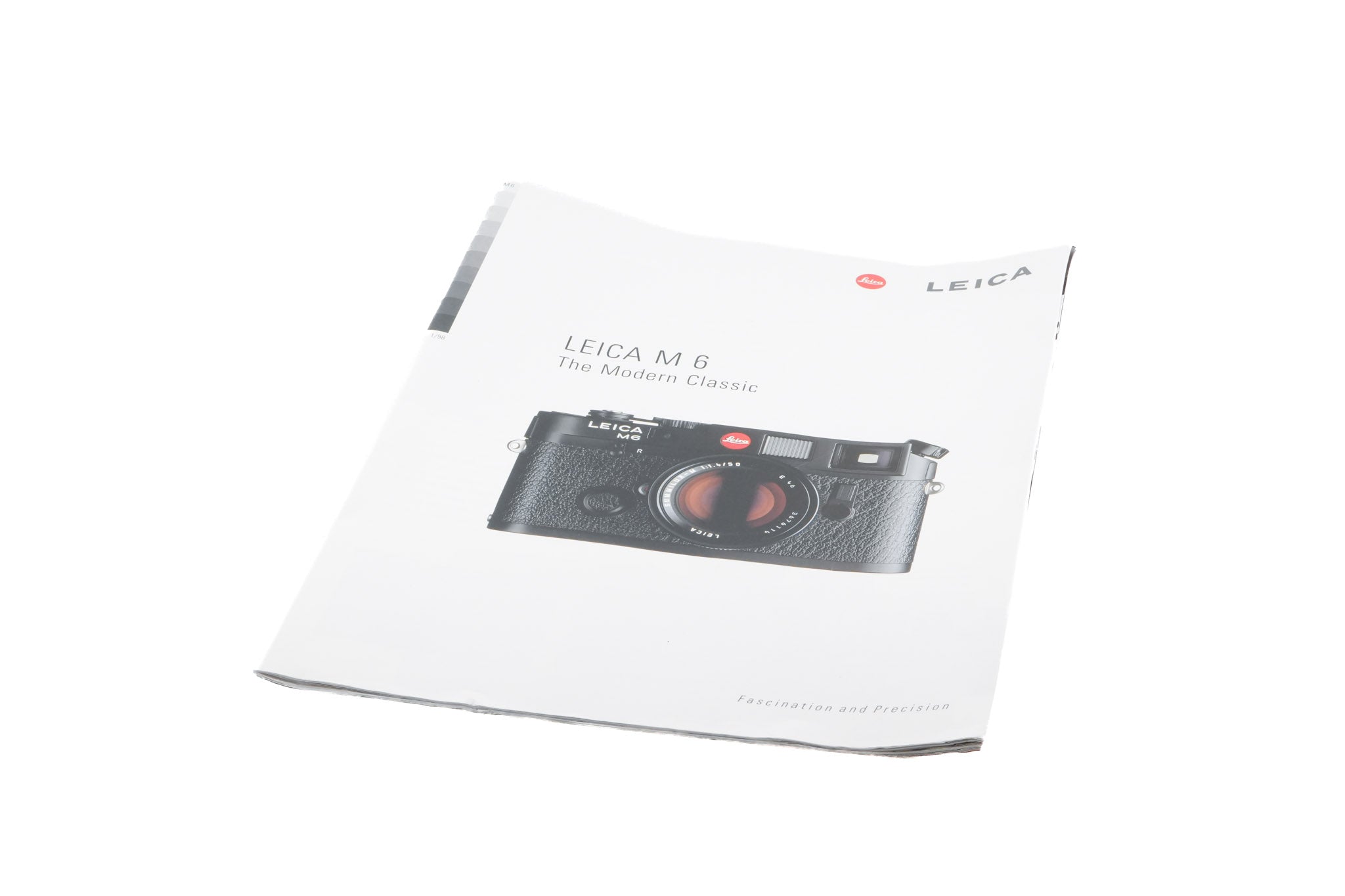 Leica M6 "The Modern Classic" Brochure