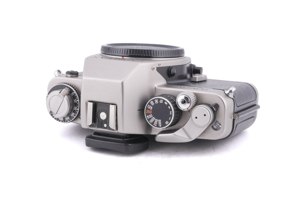 Contax S2 (60 Years Edition)