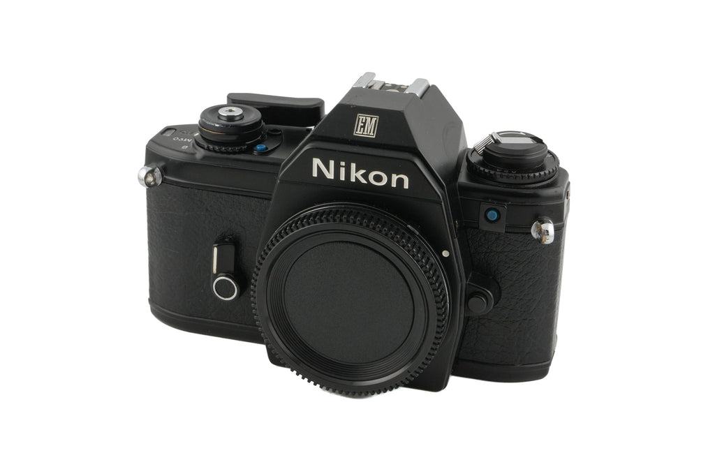 Nikon EM