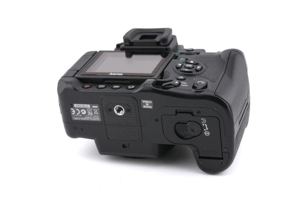 Olympus E-3