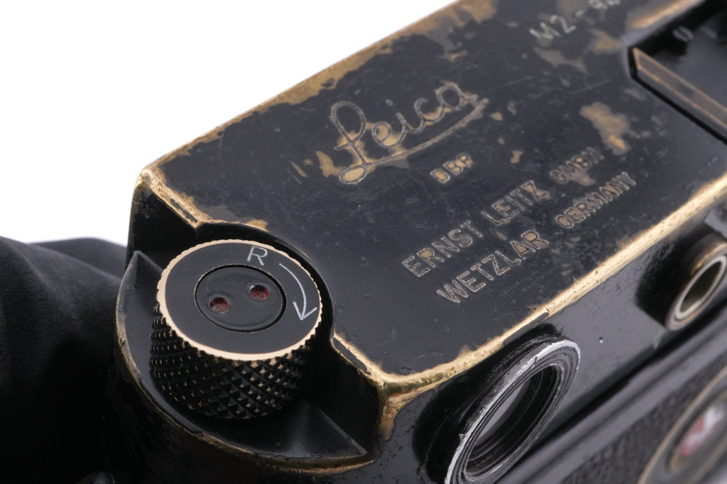Leica M2 (Button Rewind) (Black Paint, KOOHE / 10800 / 10300)