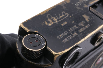 Leica M2 (Button Rewind) (Black Paint, KOOHE / 10800 / 10300)