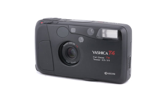 Yashica T4