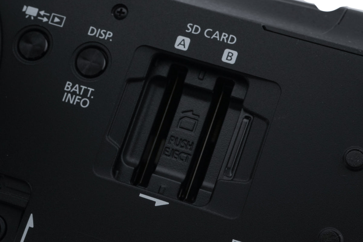 Canon Legria HF G10
