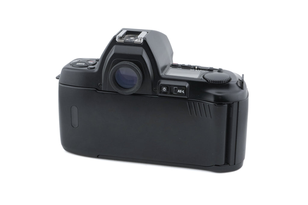 Nikon F-801s