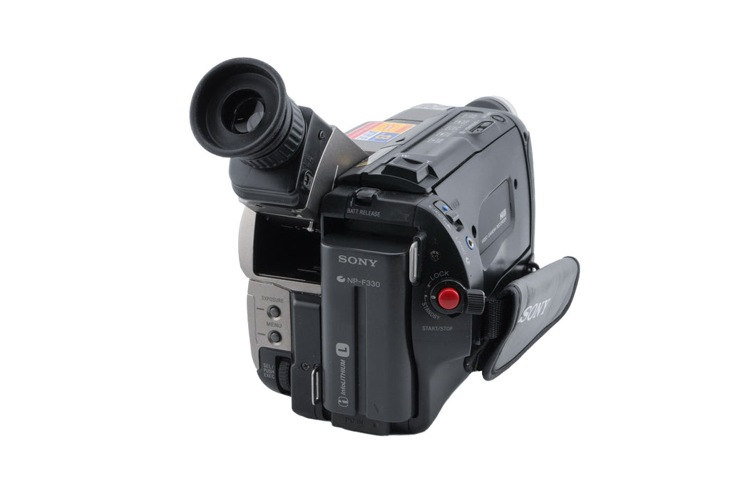 Sony Handycam CCD-TR713E