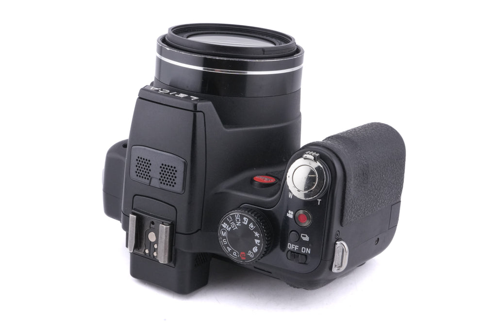 Leica V-Lux 2
