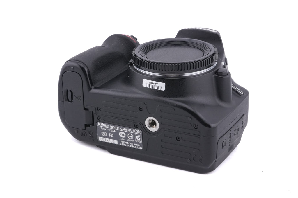 Nikon D3200