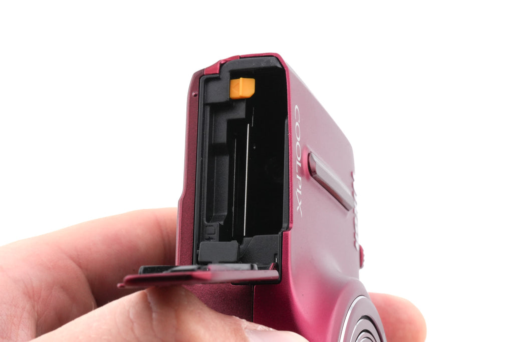Nikon Coolpix S9600