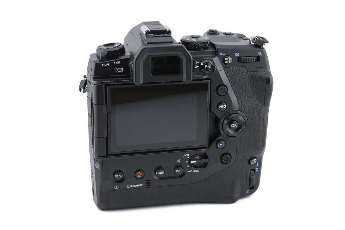 Olympus OM-D E-M1X