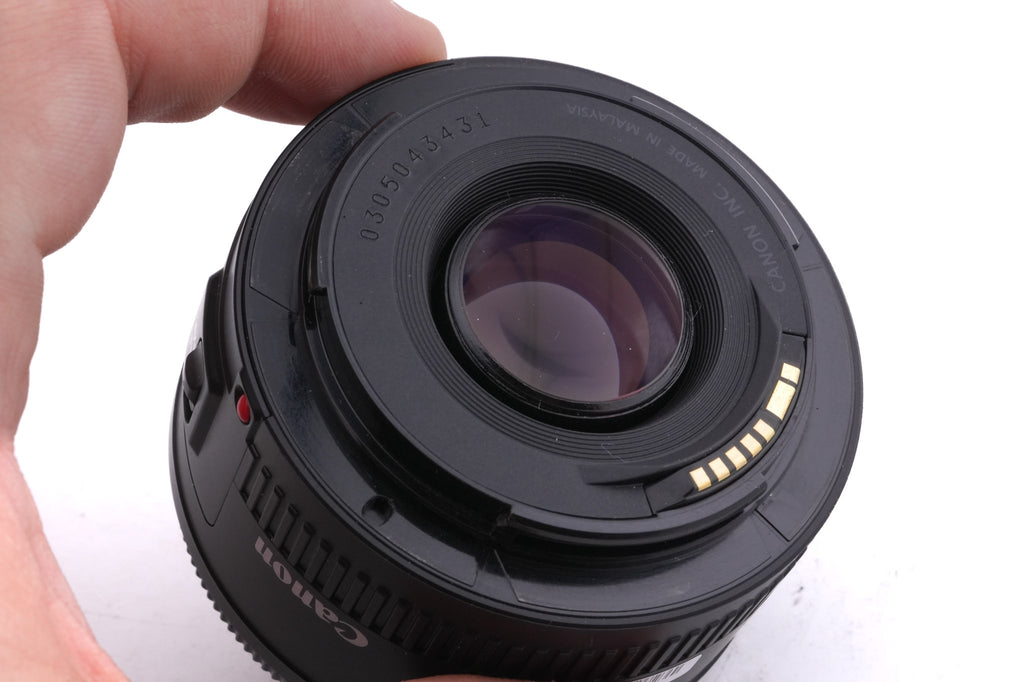 Canon 50mm f1.8 II