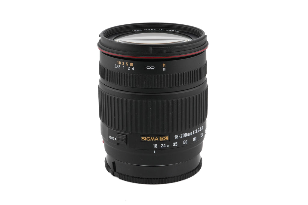 Sigma 18-200mm f3.5-6.3 DC