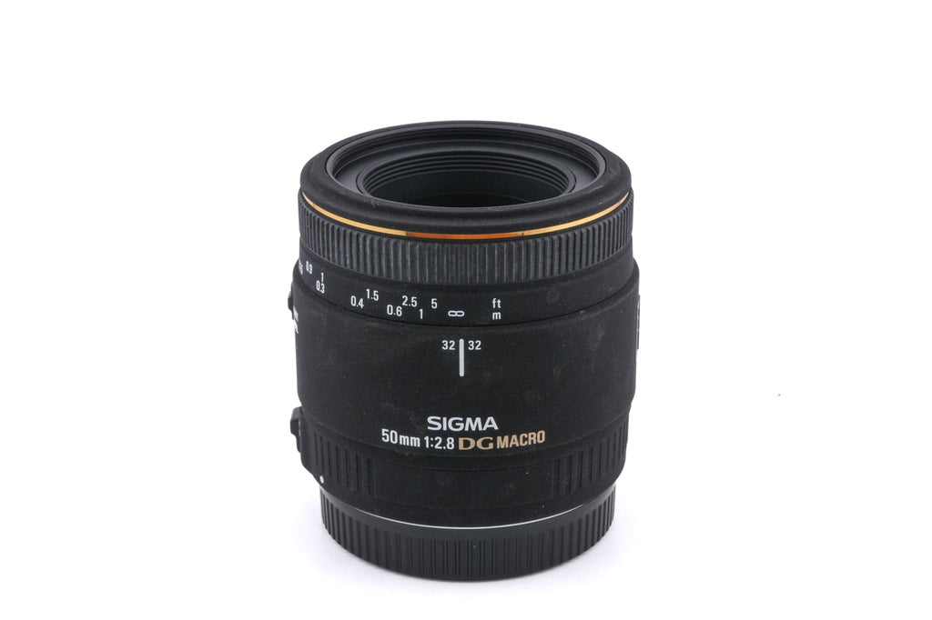 Sigma 50mm f2.8 EX DG Macro