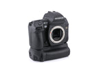 Olympus E-3 + HLD-4 Power Battery Holder