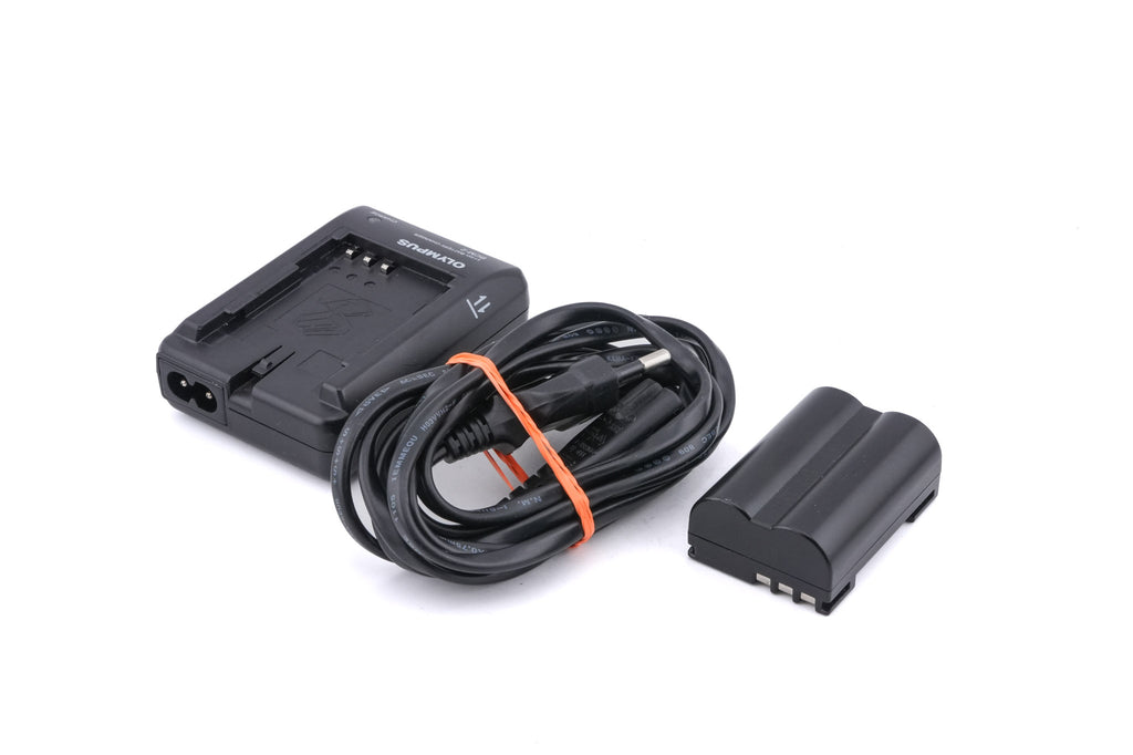 Olympus E-3 + HLD-4 Power Battery Holder