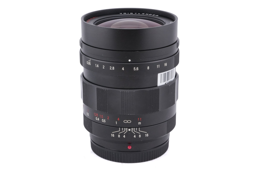 Voigtländer 17.5mm f0.95 Nokton Aspherical
