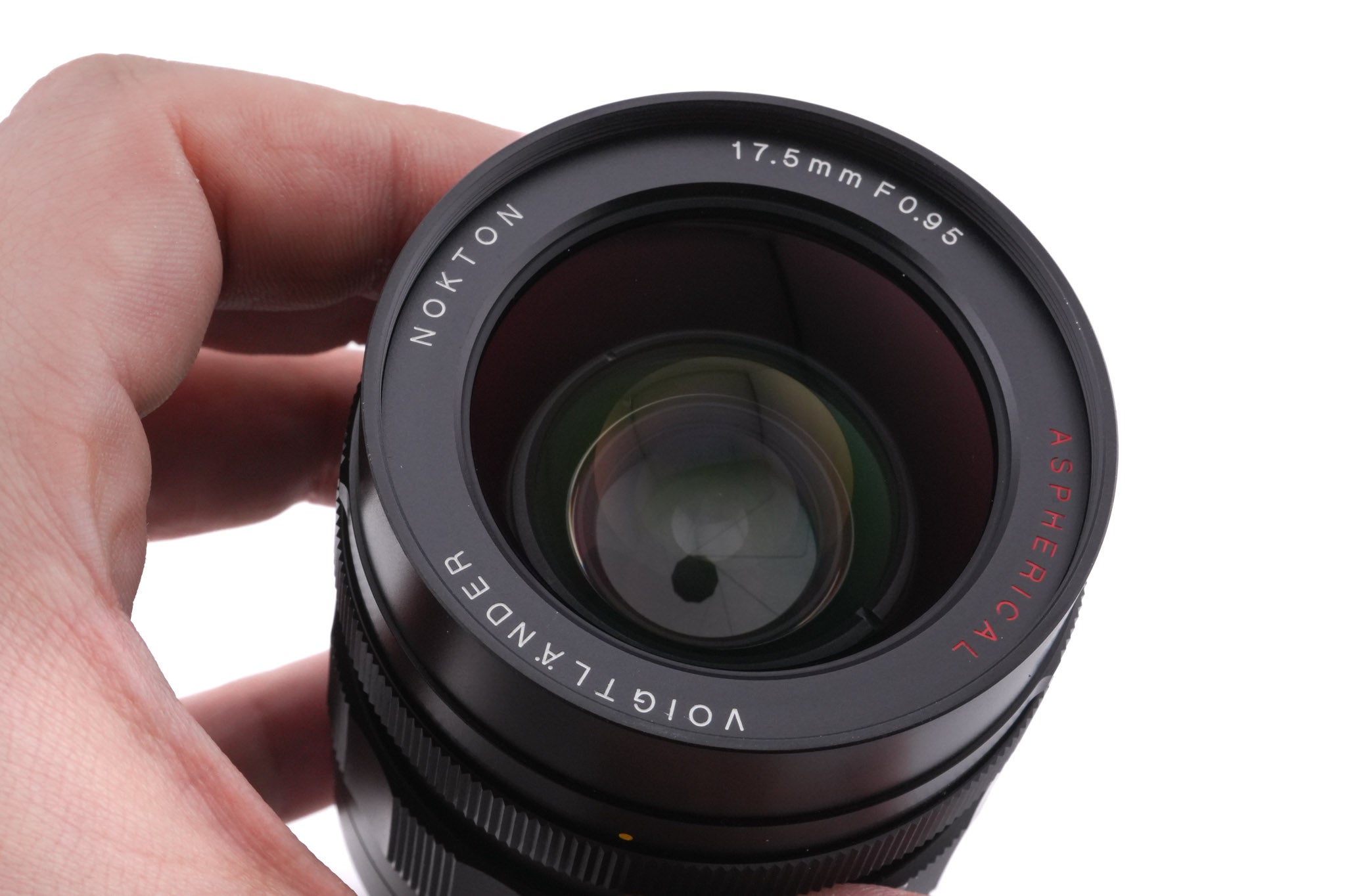 Voigtländer 17.5mm f0.95 Nokton Aspherical