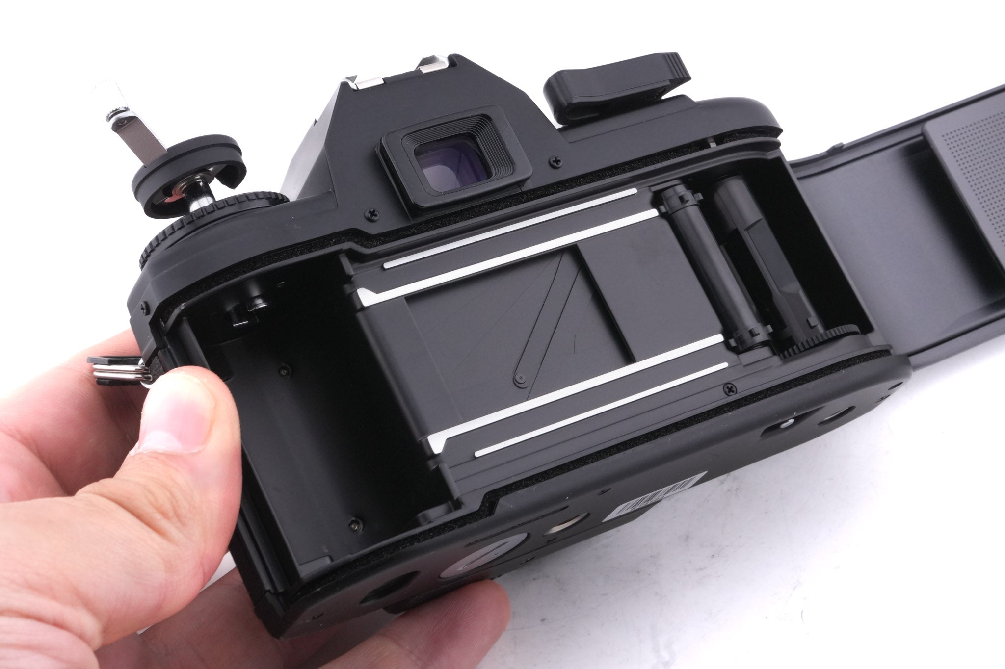 Nikon EM