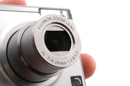 Fujifilm Finepix F11