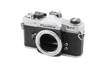 Fujica ST705