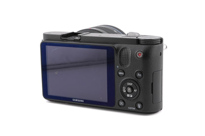 Samsung NX1000 + 20-50mm f3.5-5.6 II ED i-Function