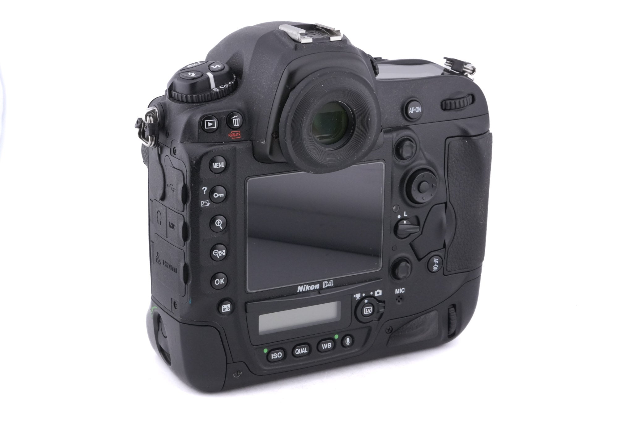 Nikon D4