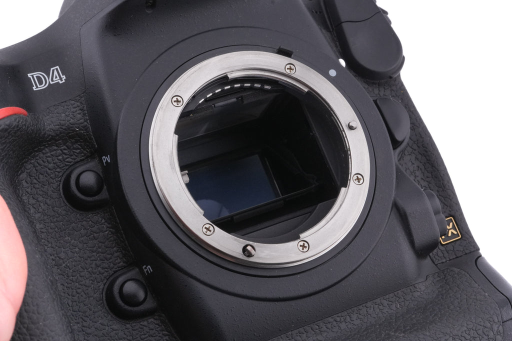Nikon D4