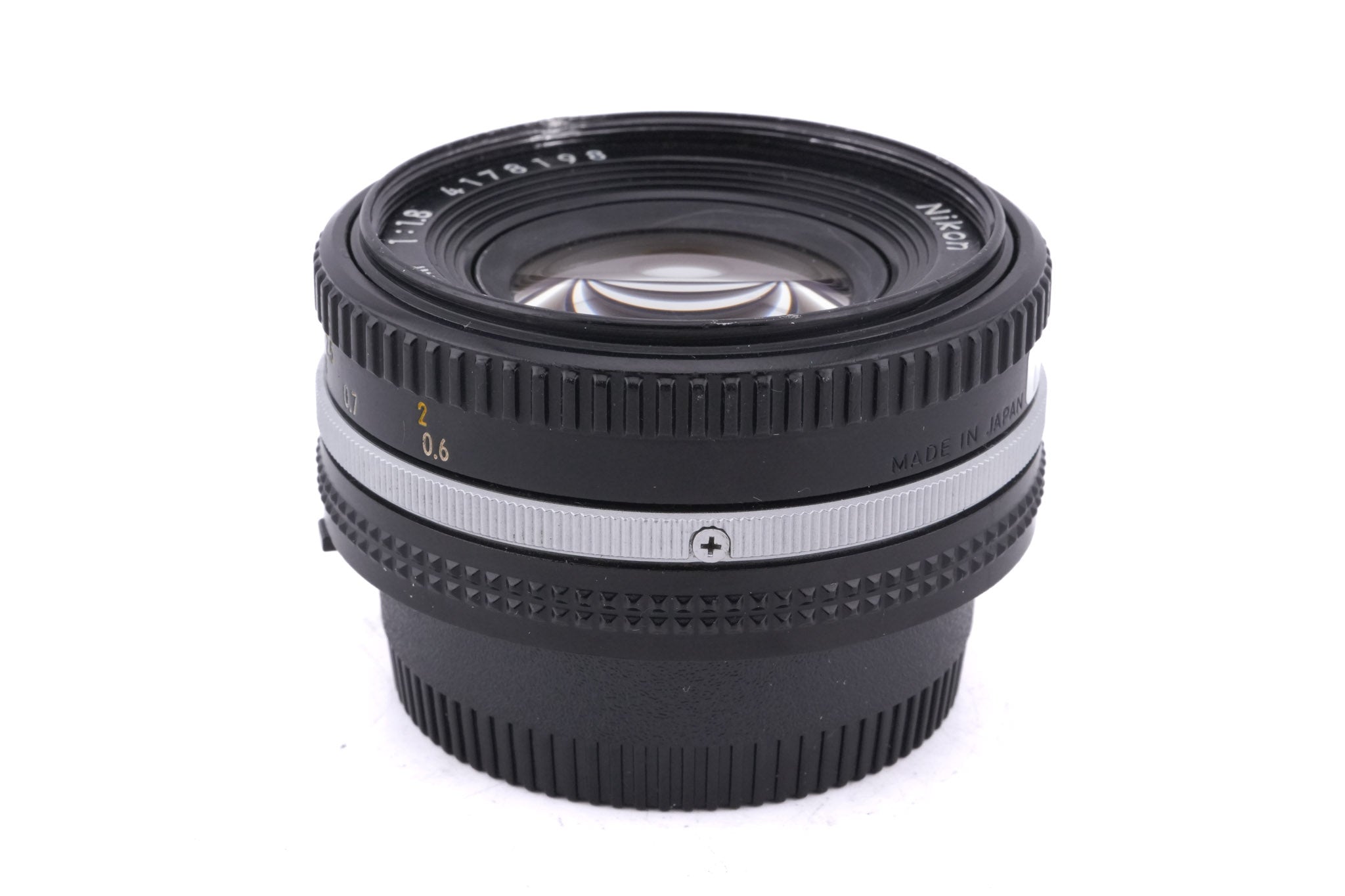 Nikon 50mm f1.8 Nikkor AI-S (0.6m)