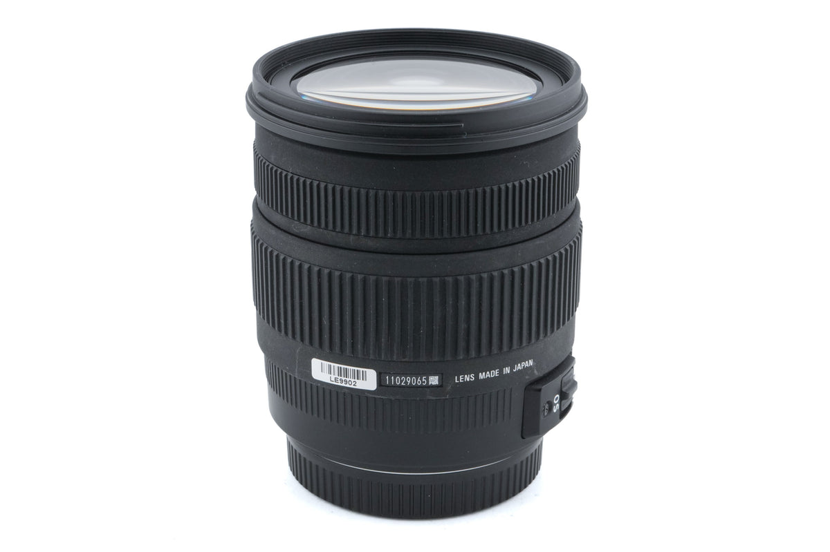 Sigma 17-70mm f2.8-4 DC HSM OS Macro
