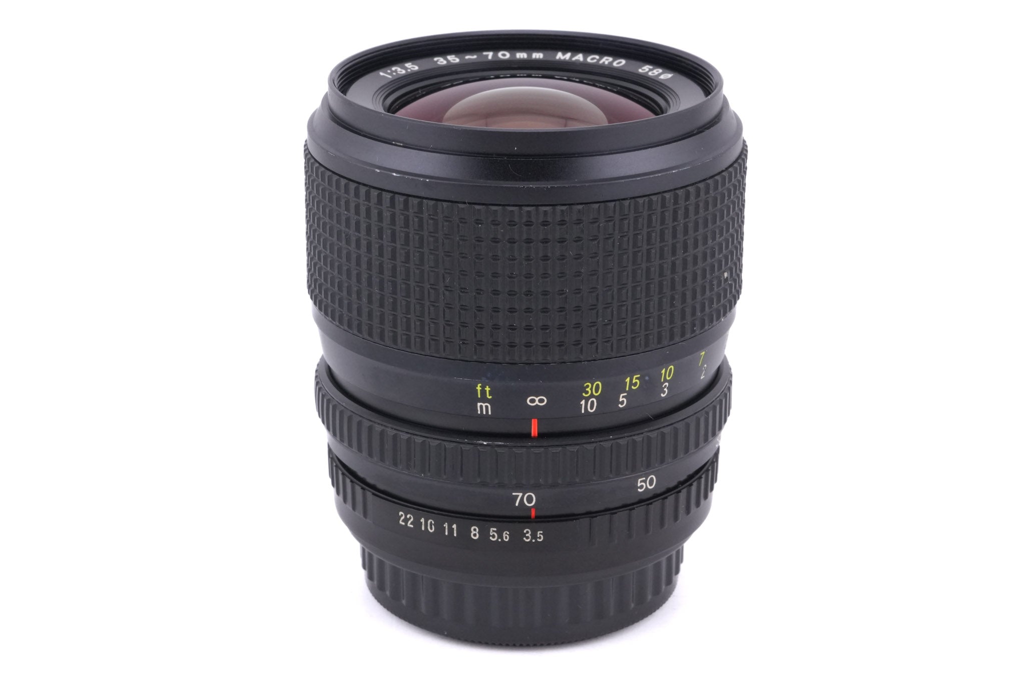 Ricoh 35-70mm f3.5 Rikenon XR Macro - Lens