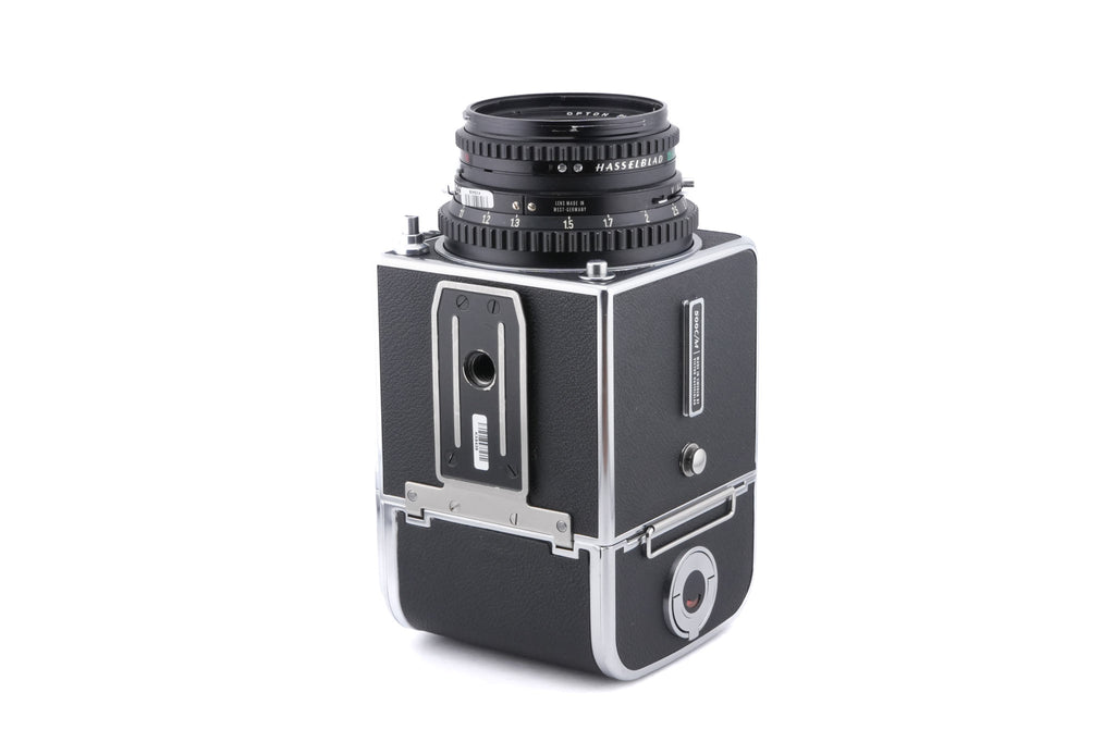 Hasselblad 500C/M (Silver, 10026) + A12 Film Magazine (Silver, 30074) + Waist Level Finder (New / Chrome, 42315) + Standard Focusing Screen (42161) + 80mm f2.8 Opton PL T*