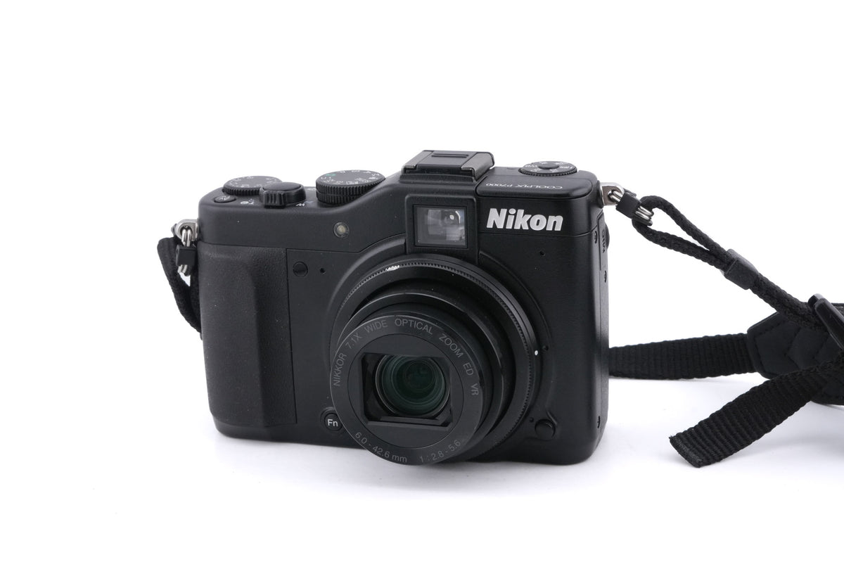 Nikon Coolpix P7000