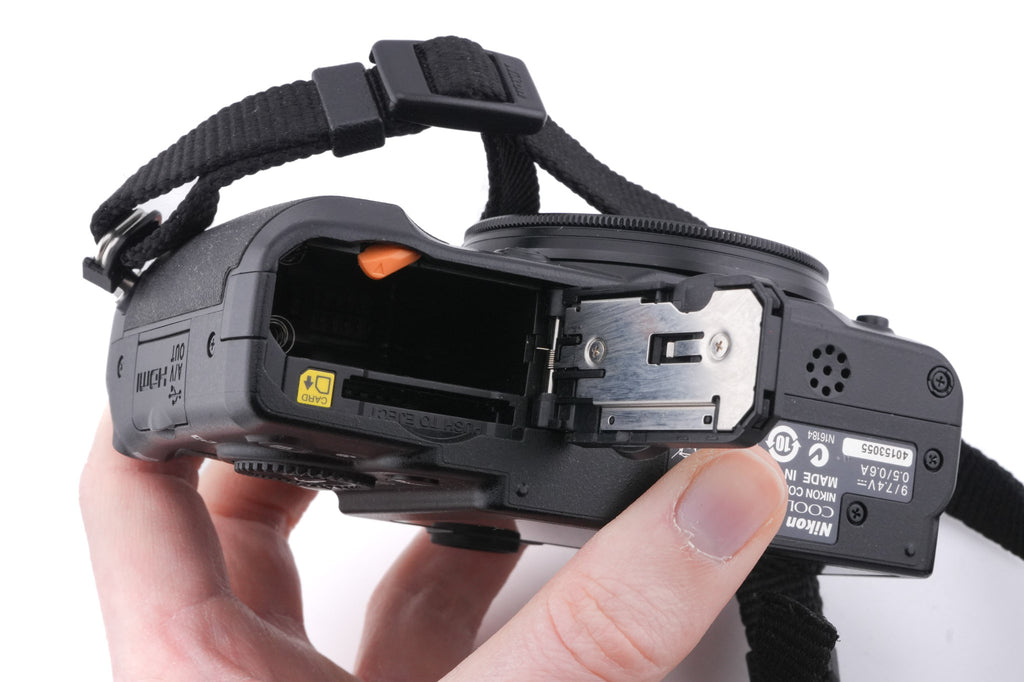Nikon Coolpix P7000