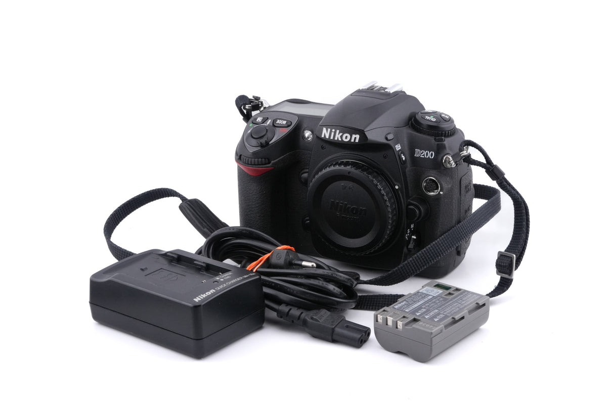 Nikon D200