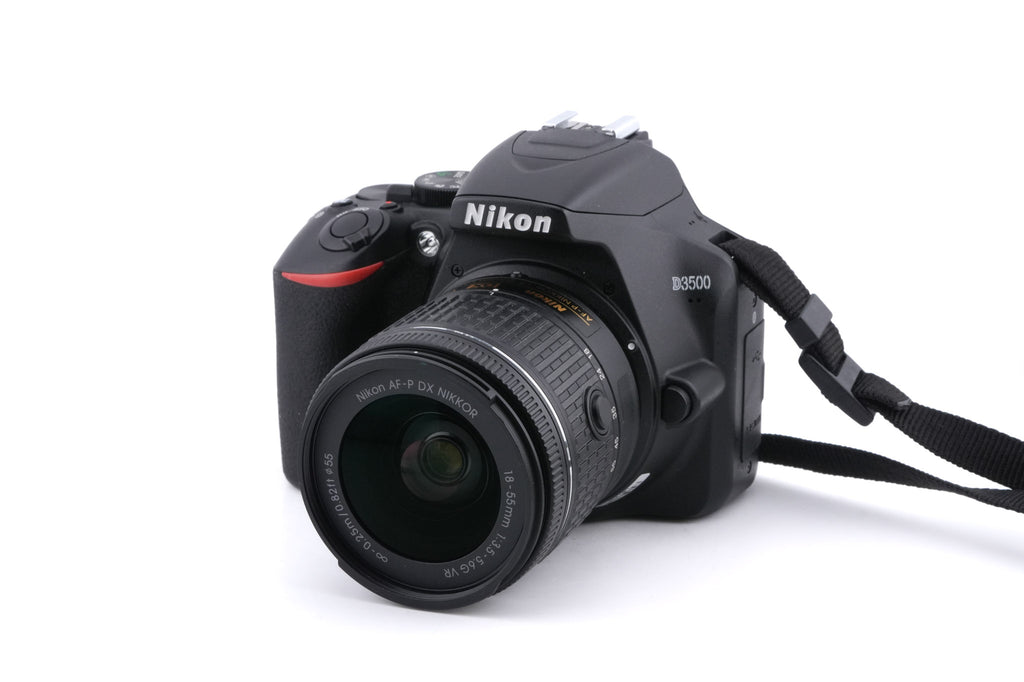 Nikon D3500 + 18-55mm f3.5-5.6 AF-P Nikkor G VR