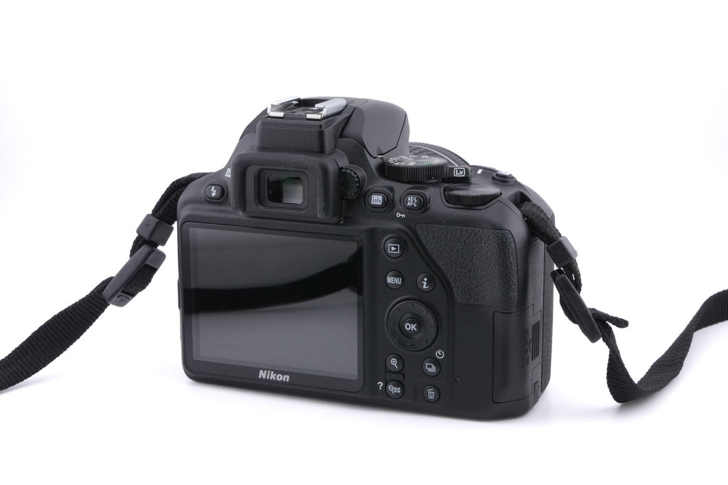 Nikon D3500 + 18-55mm f3.5-5.6 AF-P Nikkor G VR