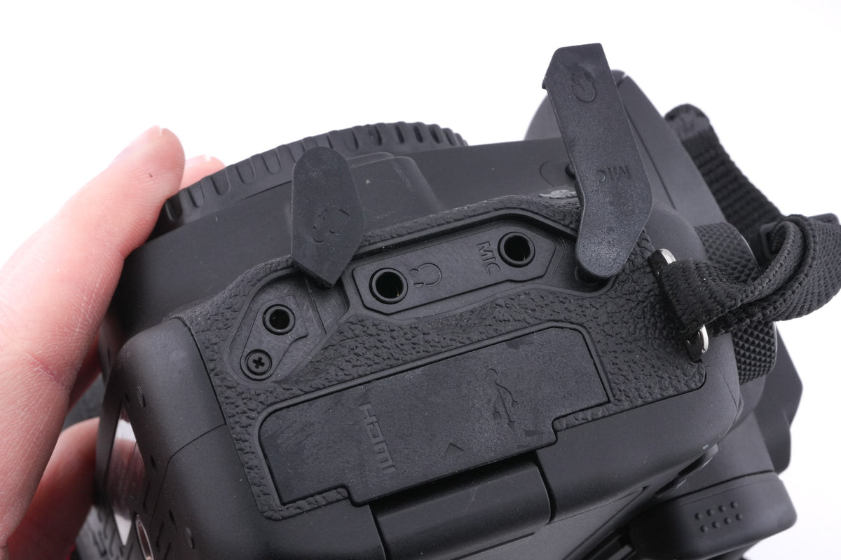 Canon EOS 90D