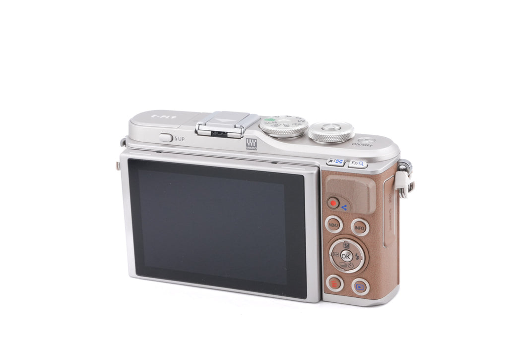 Olympus PEN E-PL9