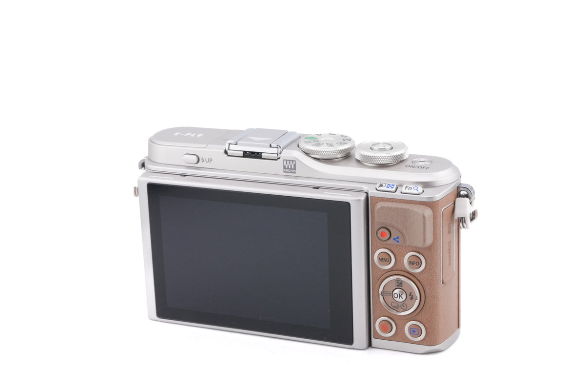 Olympus PEN E-PL9