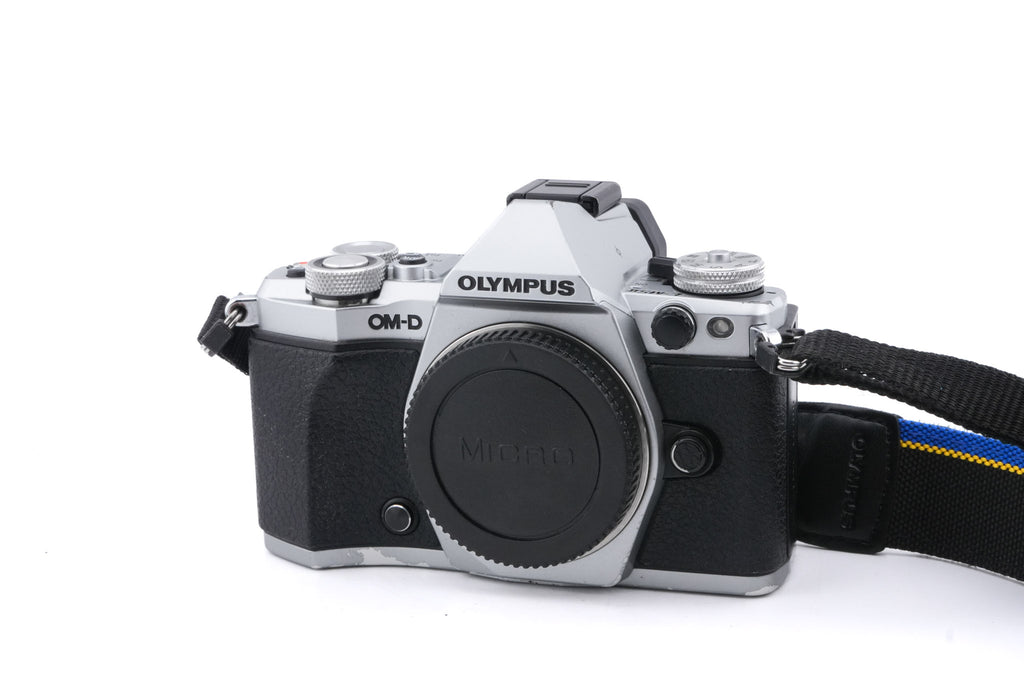Olympus OM-D E-M5 Mark II